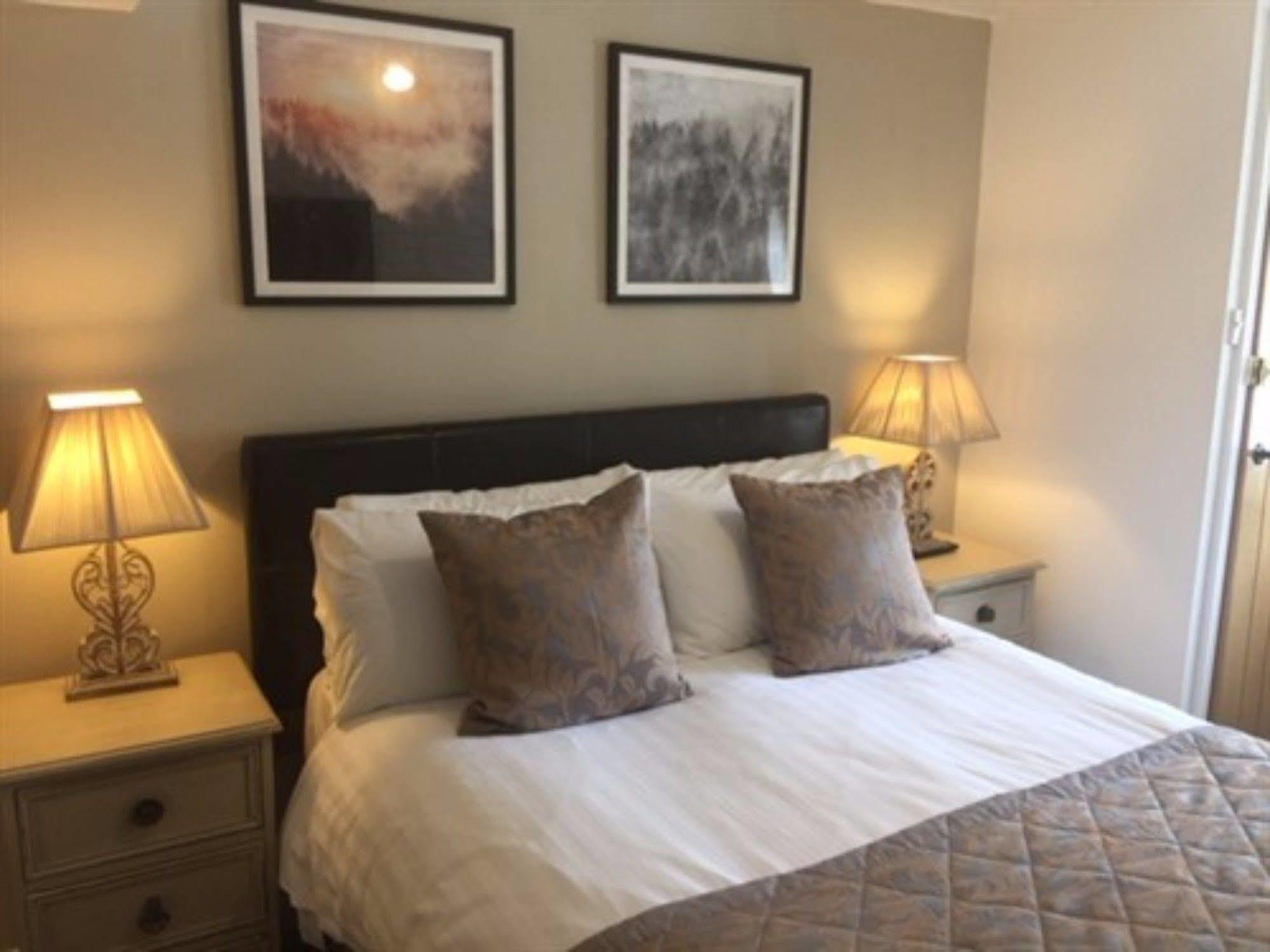The Swan Inn Nantwich Dış mekan fotoğraf