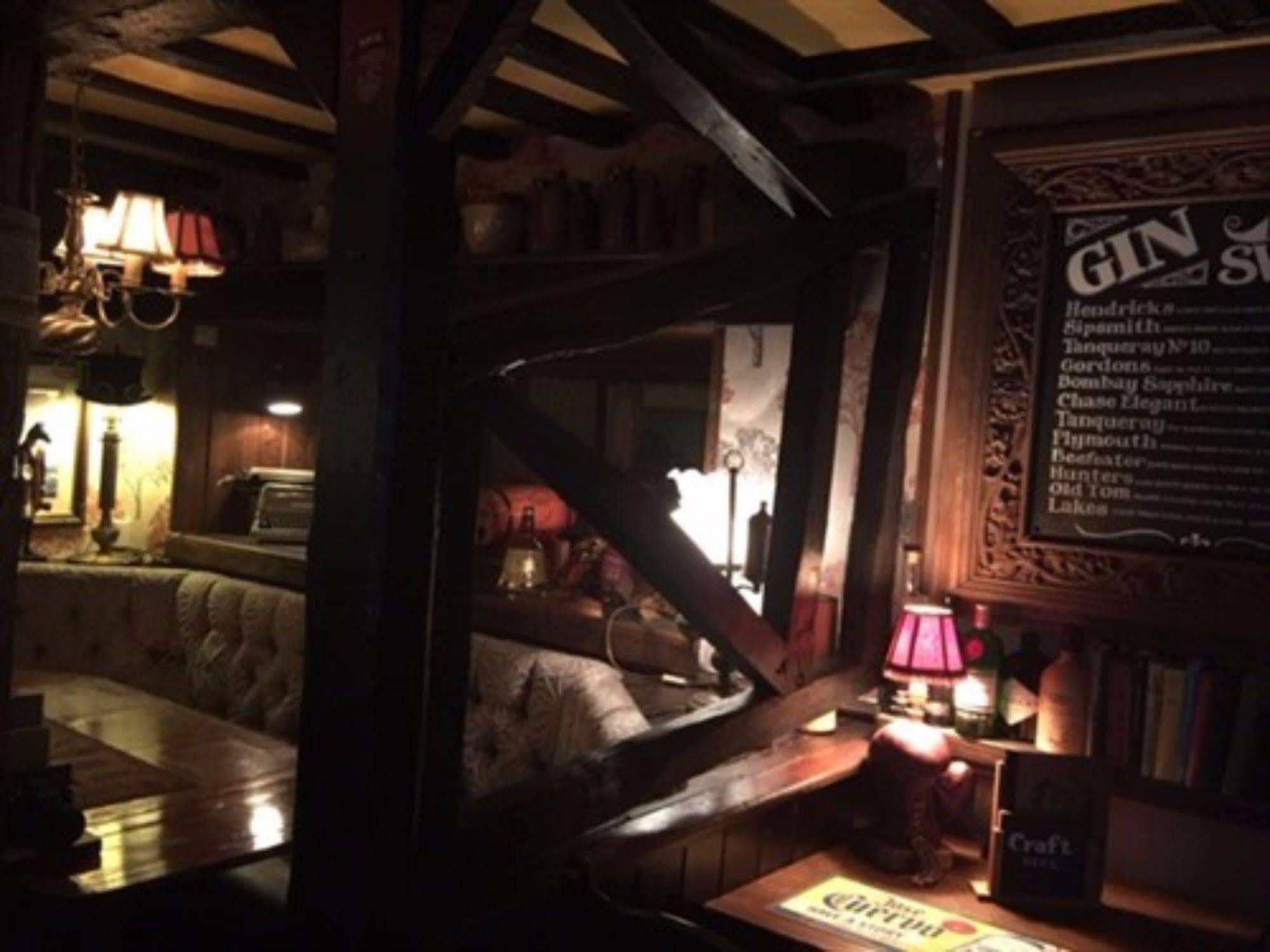The Swan Inn Nantwich Dış mekan fotoğraf
