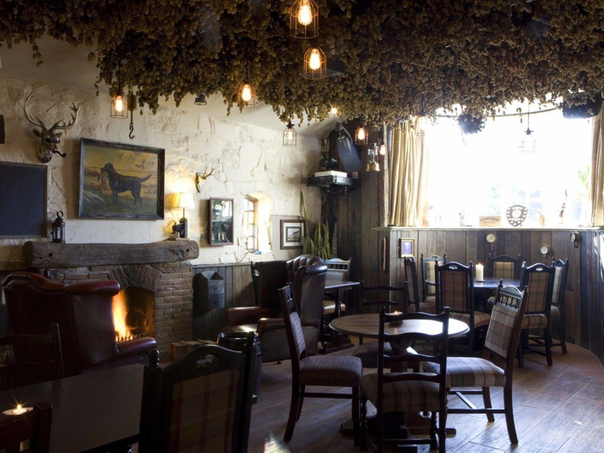 The Swan Inn Nantwich Dış mekan fotoğraf